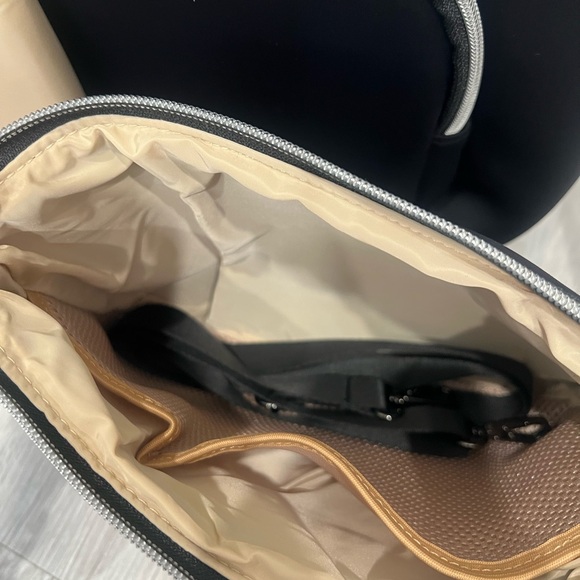 NEW Diaper bag - Picture 4 of 14